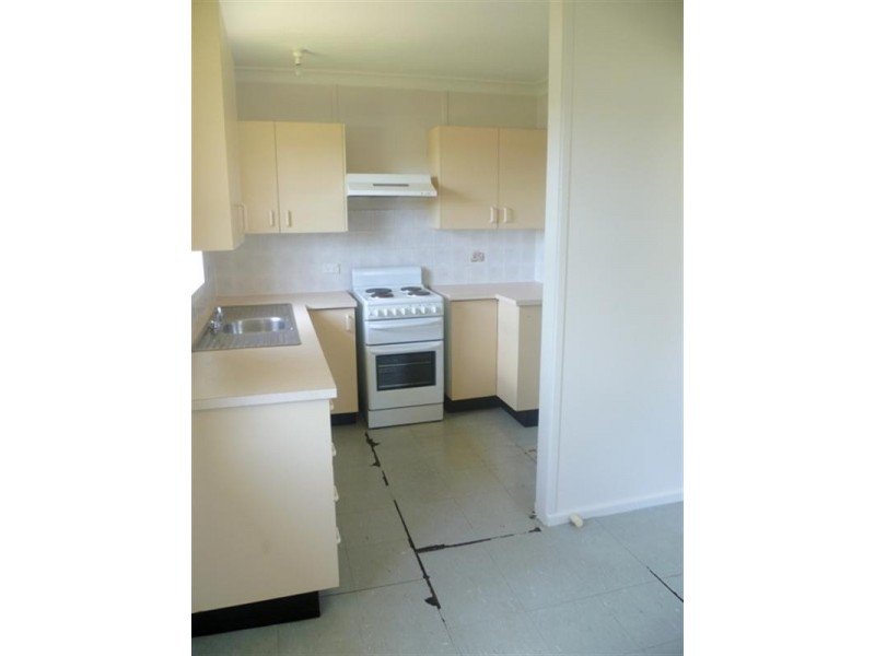 11 Cary Crescent, Springfield NSW 2250