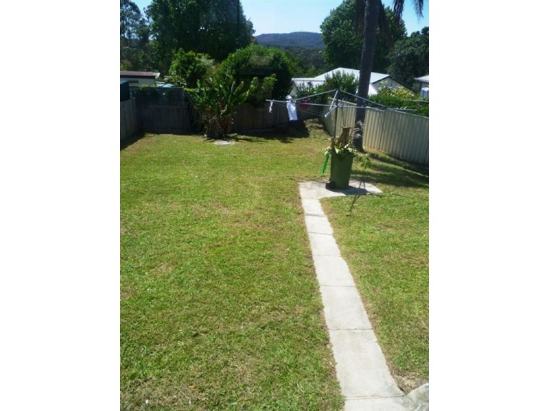 11 Cary Crescent, Springfield NSW 2250