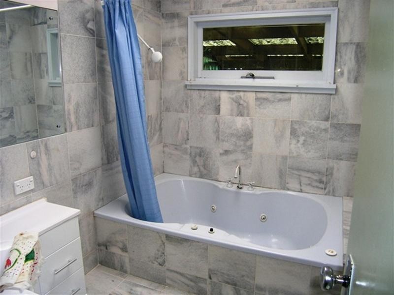 46 Bayview Avenue, East Gosford NSW 2250