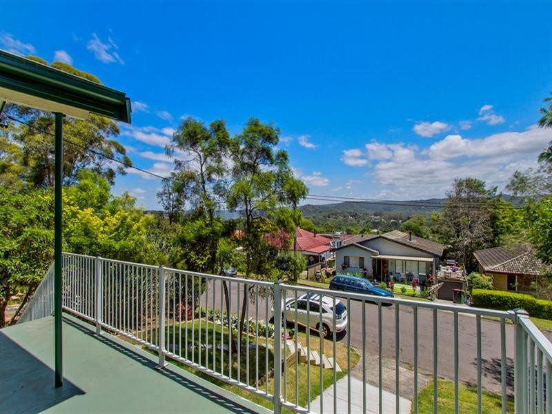 10 Maple Street, Wyoming NSW 2250