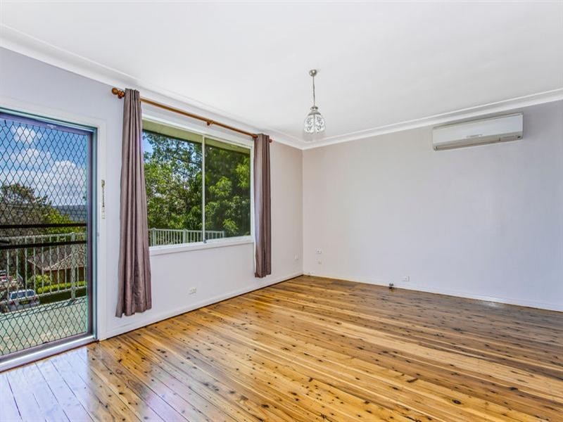 10 Maple Street, Wyoming NSW 2250