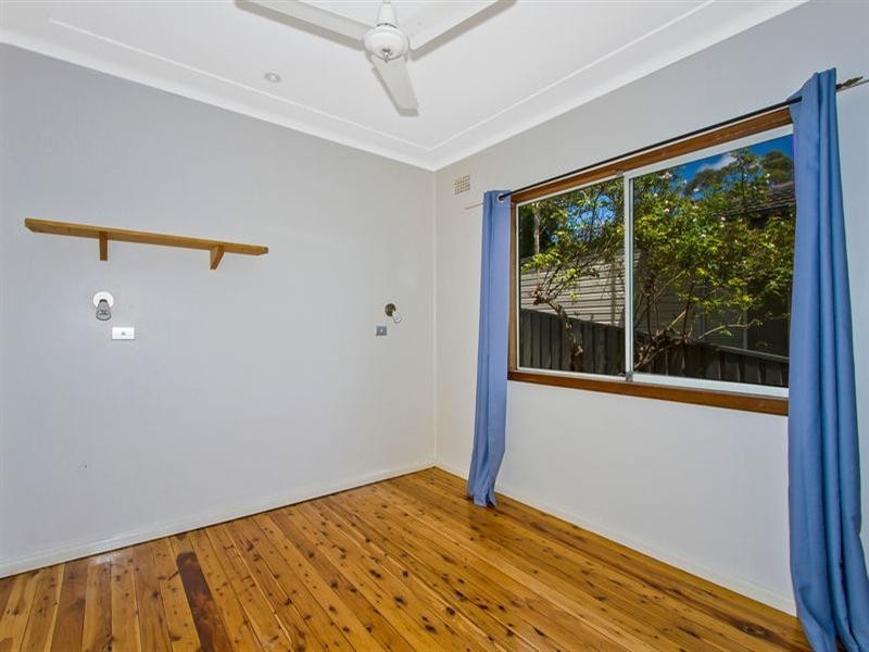 10 Maple Street, Wyoming NSW 2250