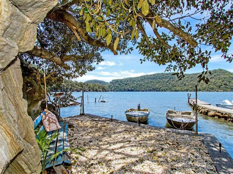 2 Milloo Parade, Cheero Point NSW 2083