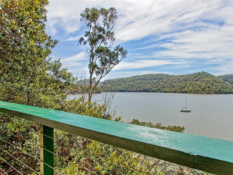 2 Milloo Parade, Cheero Point NSW 2083
