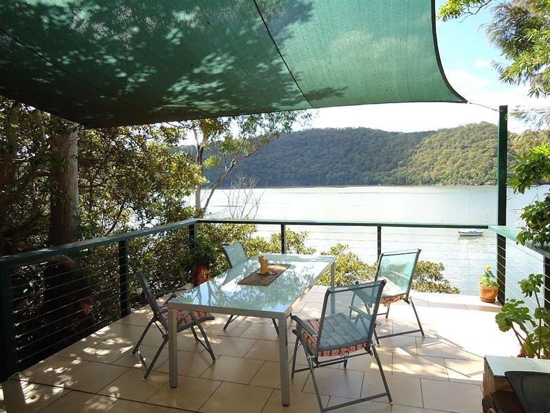 2 Milloo Parade, Cheero Point NSW 2083