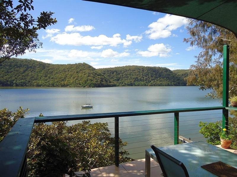 2 Milloo Parade, Cheero Point NSW 2083