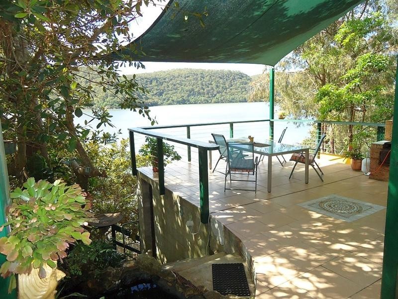 2 Milloo Parade, Cheero Point NSW 2083
