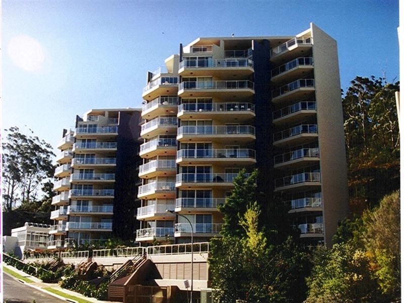 802/97-99 John Whiteway Drive, Gosford NSW 2250