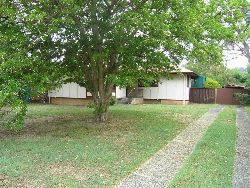 15 Nambucca Drive, Woy Woy NSW 2256