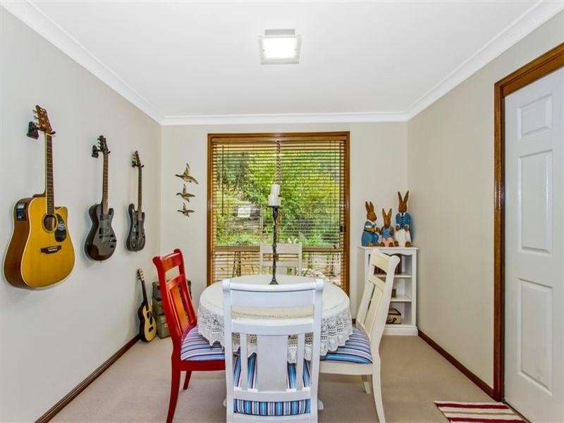 98 Blackbutt Street, Wyoming NSW 2250