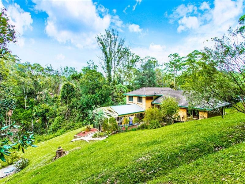 98 Blackbutt Street, Wyoming NSW 2250