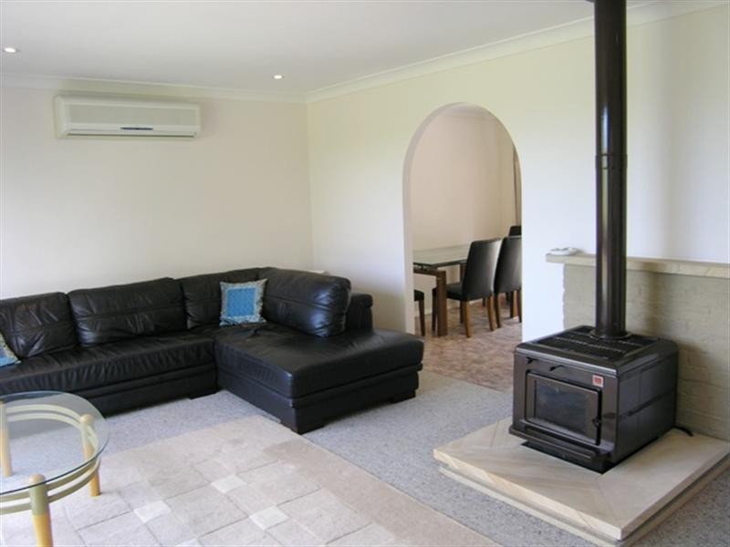 53 Holcombe Avenue, Narara NSW 2250