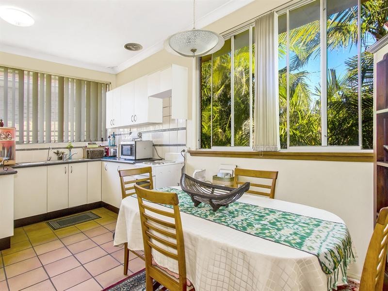 13 George Street, East Gosford NSW 2250