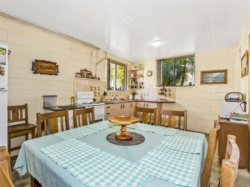 13 George Street, East Gosford NSW 2250