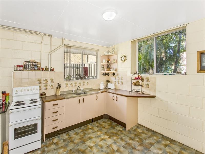 13 George Street, East Gosford NSW 2250