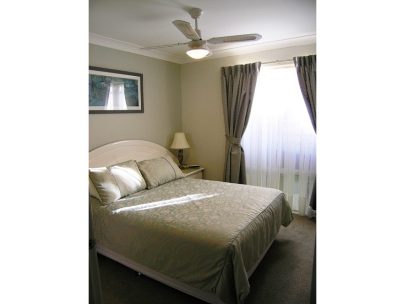 Private Suite 9 The Rise, Lisarow NSW 2250