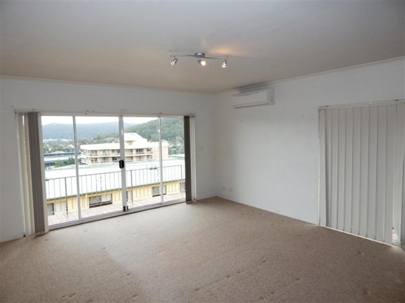 3/100 John Whiteway Drive, Gosford NSW 2250