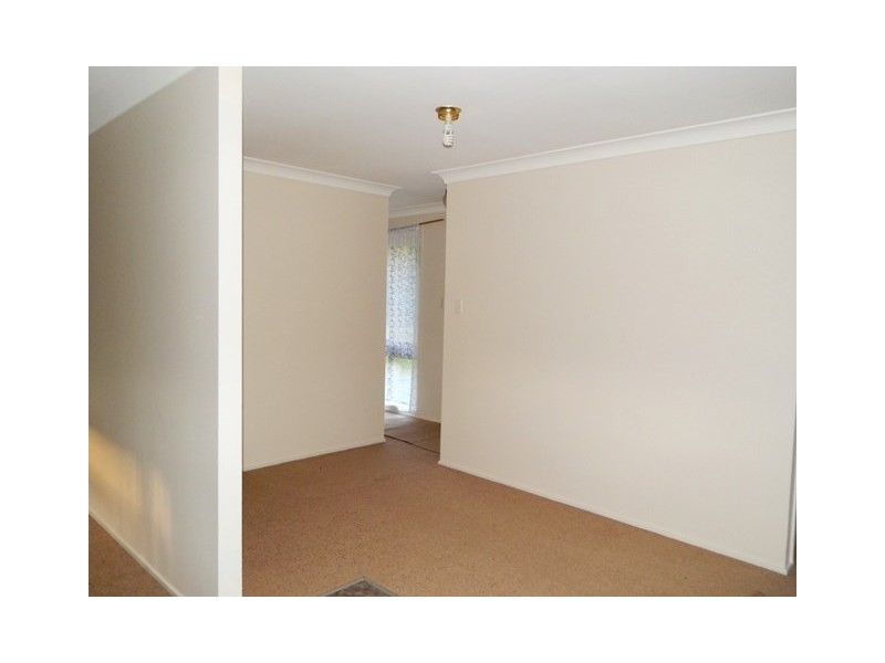 7 Elkhorn Close, Wyoming NSW 2250