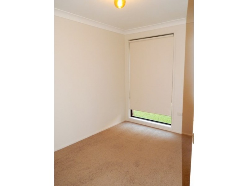 7 Elkhorn Close, Wyoming NSW 2250