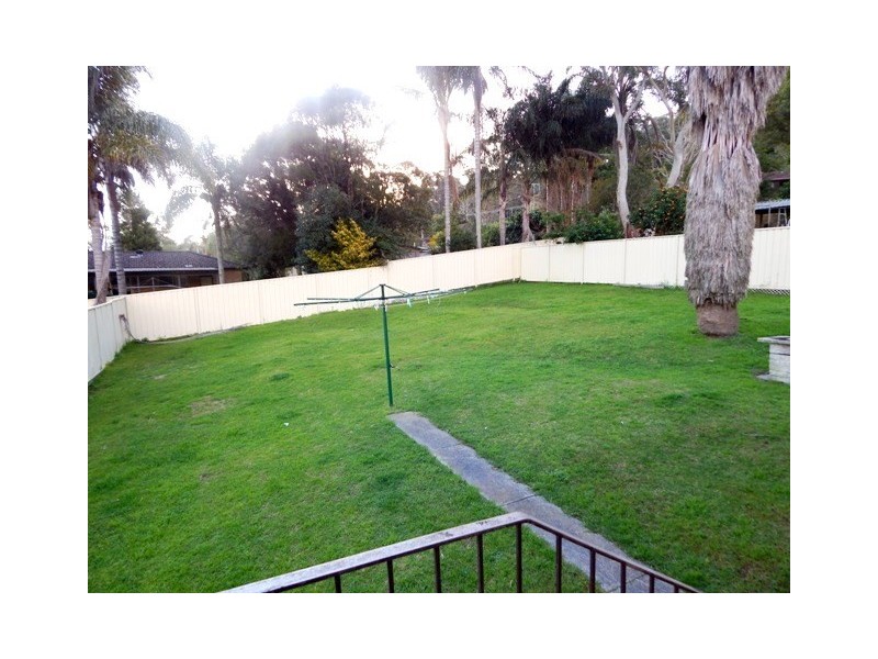 7 Elkhorn Close, Wyoming NSW 2250