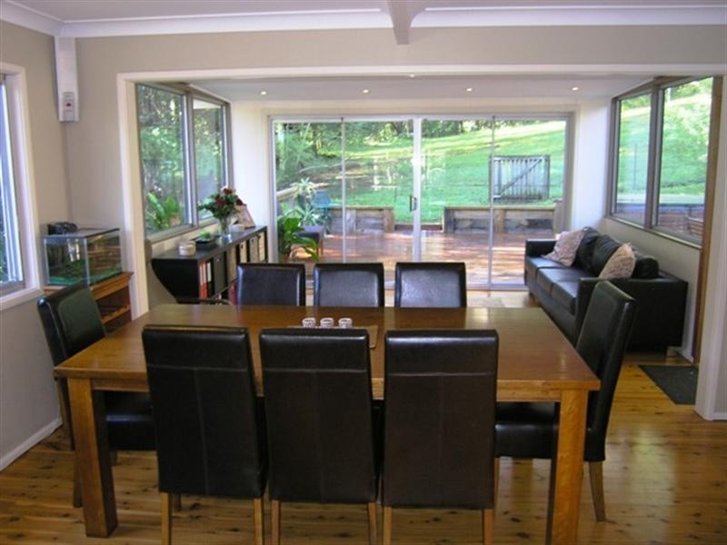 8 Marangani Avenue, North Gosford NSW 2250