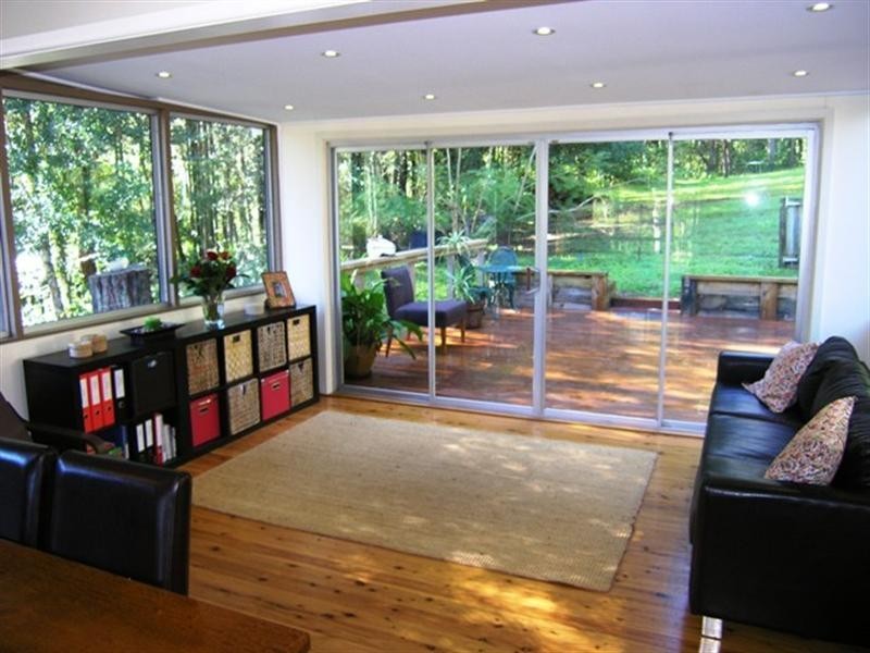 8 Marangani Avenue, North Gosford NSW 2250