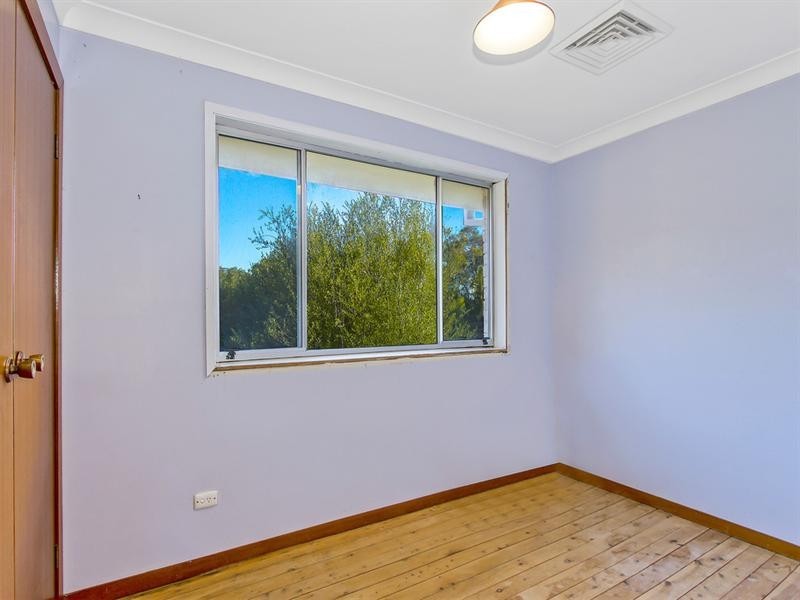 11 Carlson Avenue, Wyoming NSW 2250