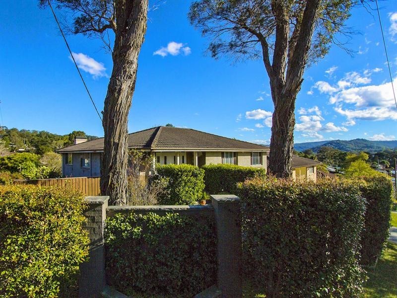 11 Carlson Avenue, Wyoming NSW 2250