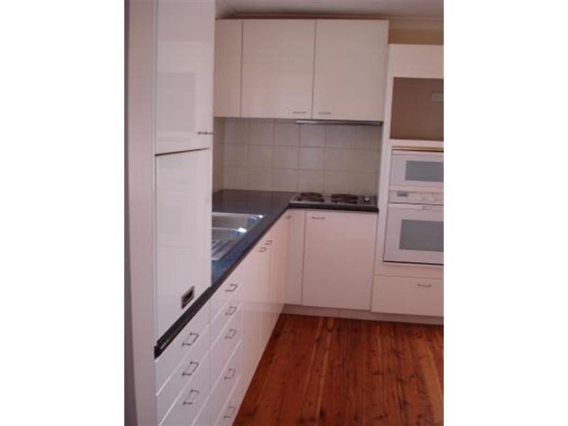 14 Holland Close, Springfield NSW 2250