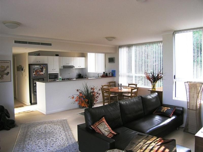 801/97-99 John Whiteway Drive, Gosford NSW 2250