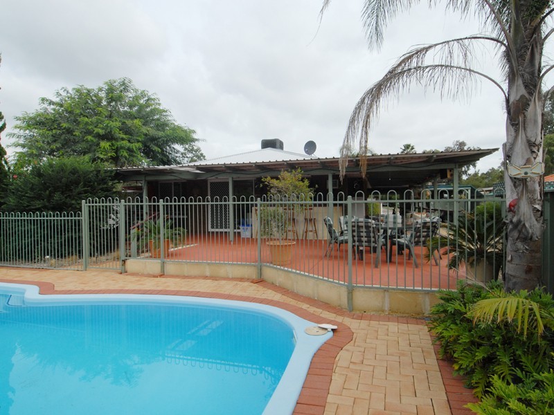 3 Kirk Close, Westfield WA 6111