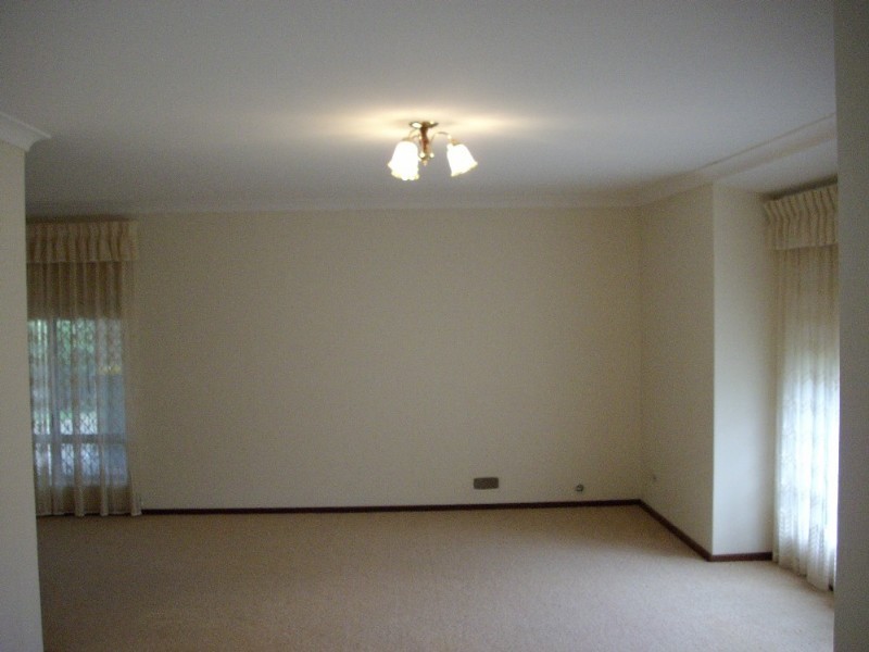 2/89 Wheatley Street, Gosnells WA 6110