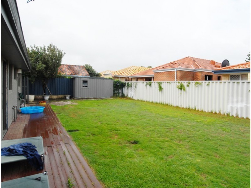 26 Devonshire Terrace, Armadale WA 6112