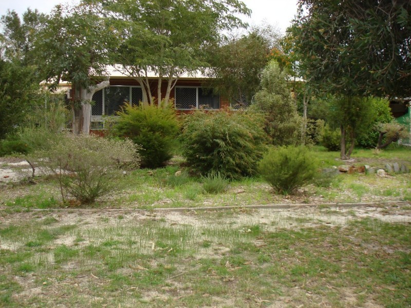 12 Birrell Place, Gosnells WA 6110