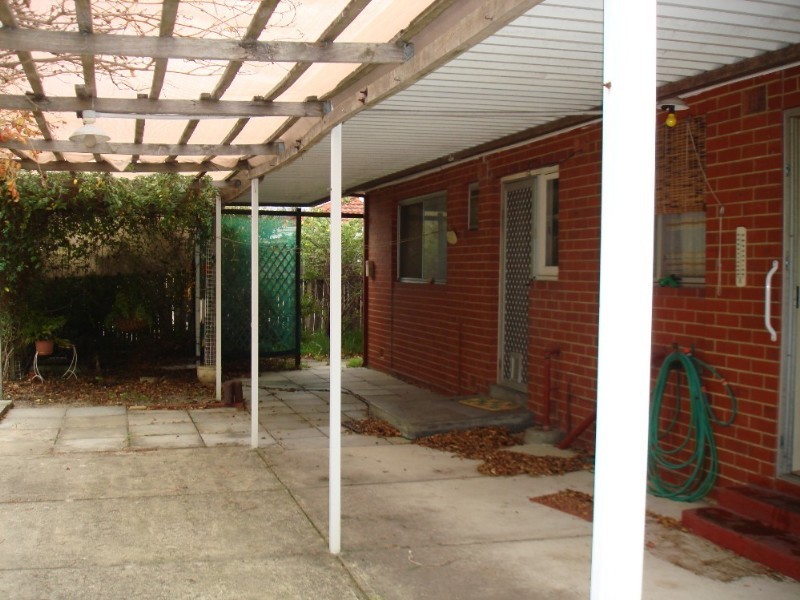 12 Birrell Place, Gosnells WA 6110