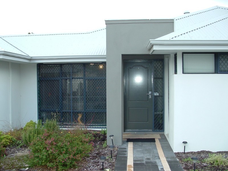 37F Dulwich Street, Beckenham WA 6107