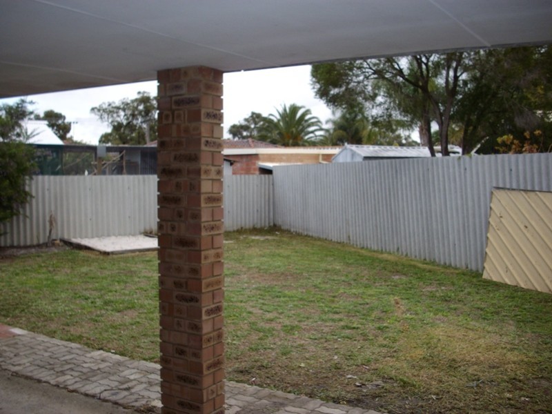 9 Sparrow Court, High Wycombe WA 6057