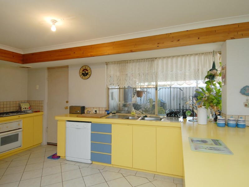 31 Sayer Crescent, Gosnells WA 6110