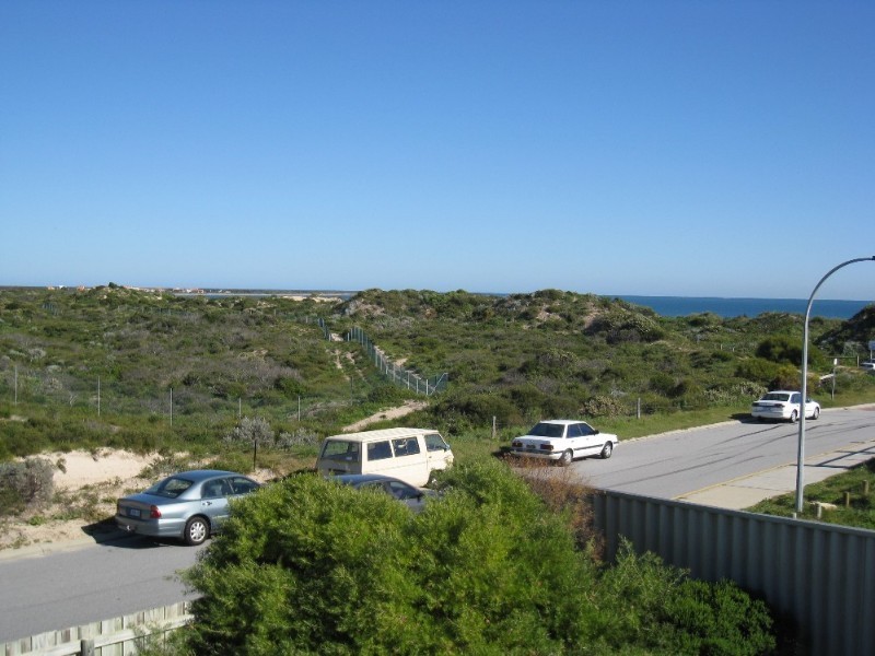 2 Villefranche Rise, Port Kennedy WA 6172