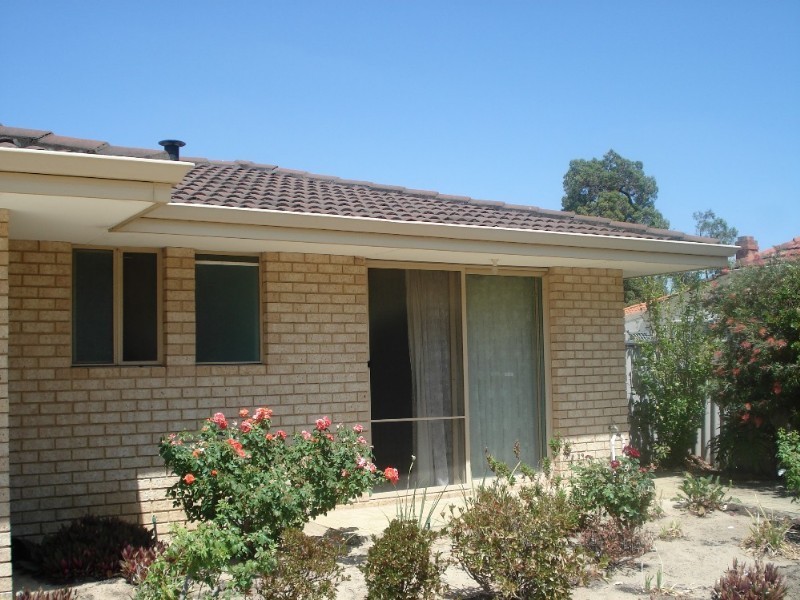 65 Wheatley Street, Gosnells WA 6110