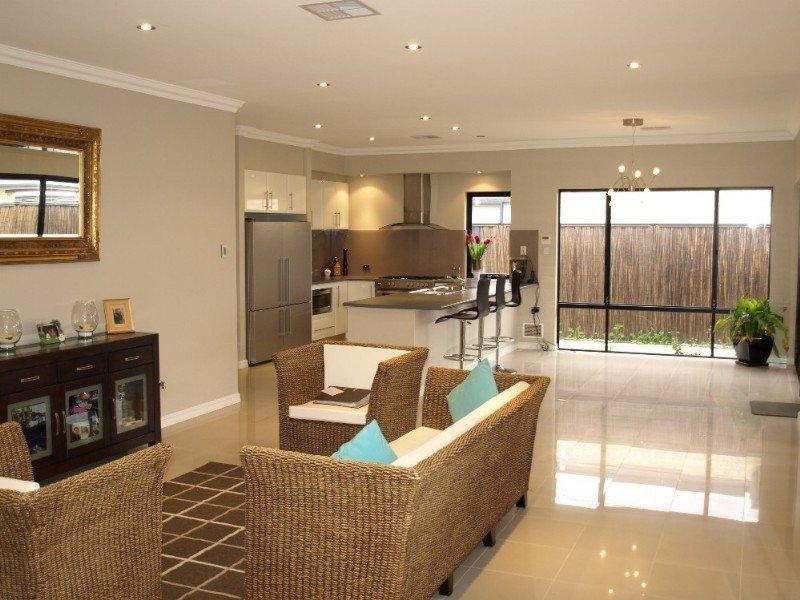 8 Dara Corner, Thornlie WA 6108