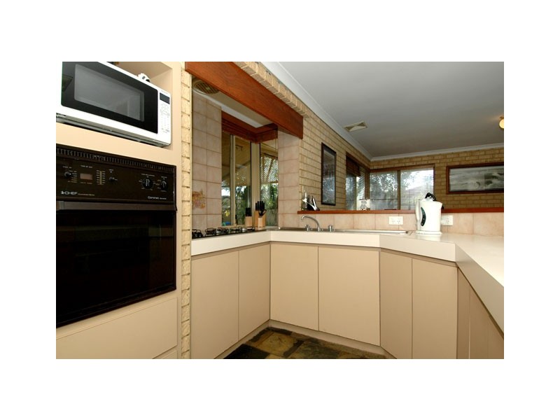 17 Troon Place, Westfield WA 6111