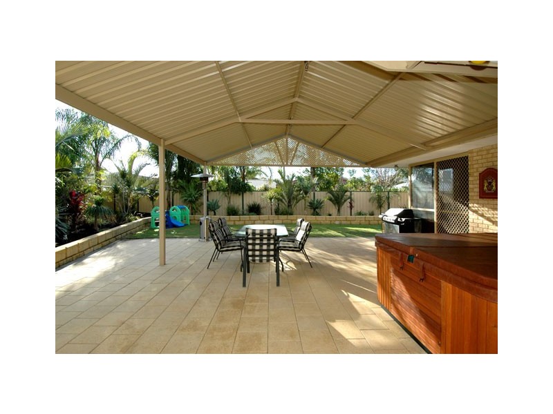 17 Troon Place, Westfield WA 6111