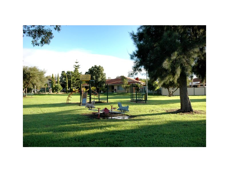 17 Troon Place, Westfield WA 6111