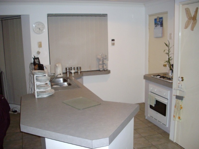 6 Songlark Place, Huntingdale WA 6110