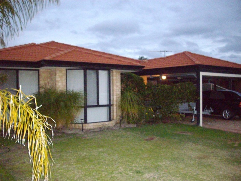 6 Songlark Place, Huntingdale WA 6110