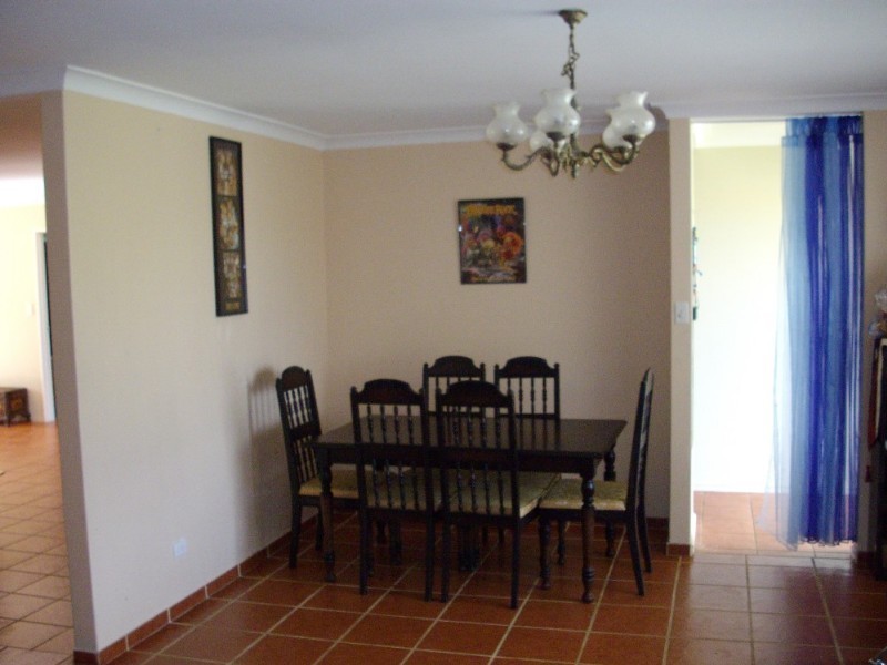 13 Southern River Road, Gosnells WA 6110