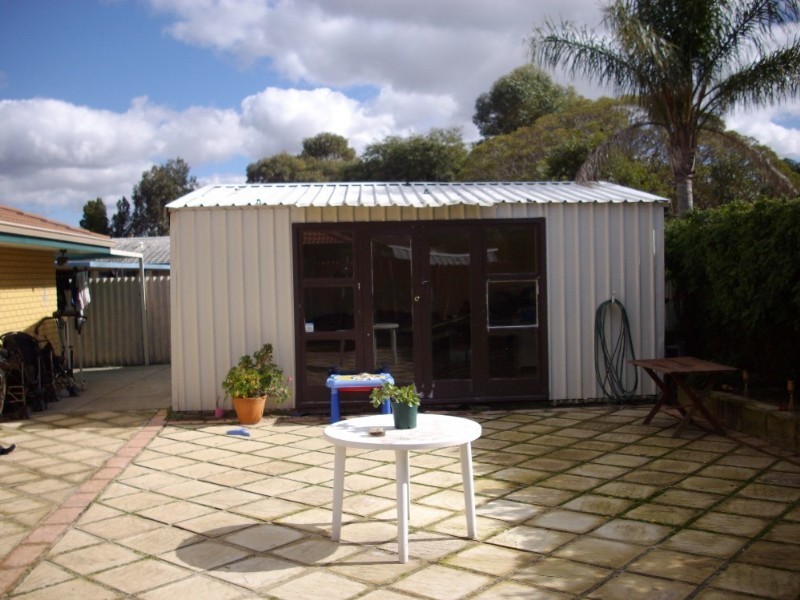 13 Southern River Road, Gosnells WA 6110