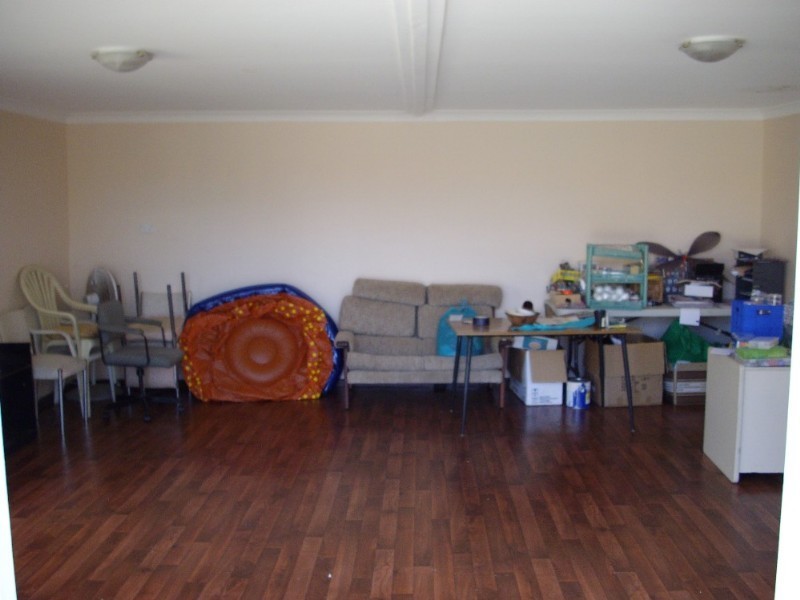 13 Southern River Road, Gosnells WA 6110