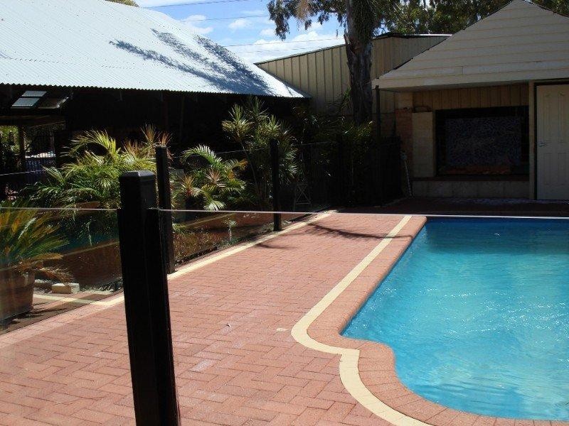 31 Gertrude Avenue, Champion Lakes WA 6111